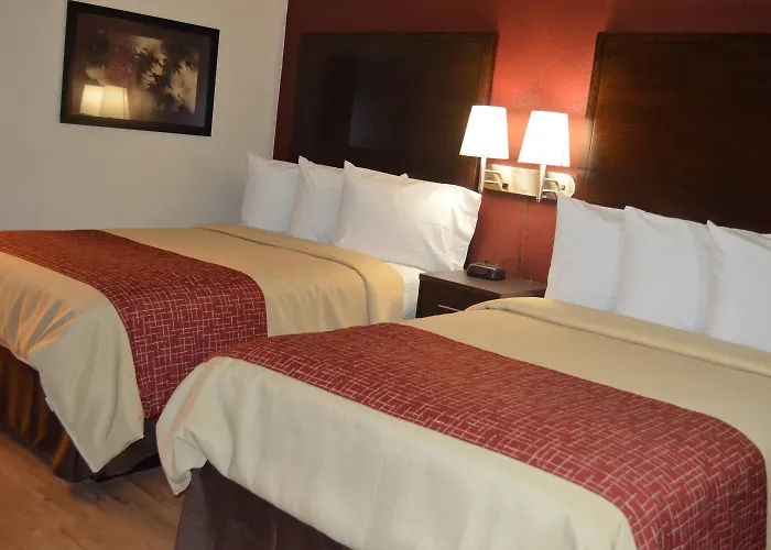 Red Roof Inn & Suites Sacramento North