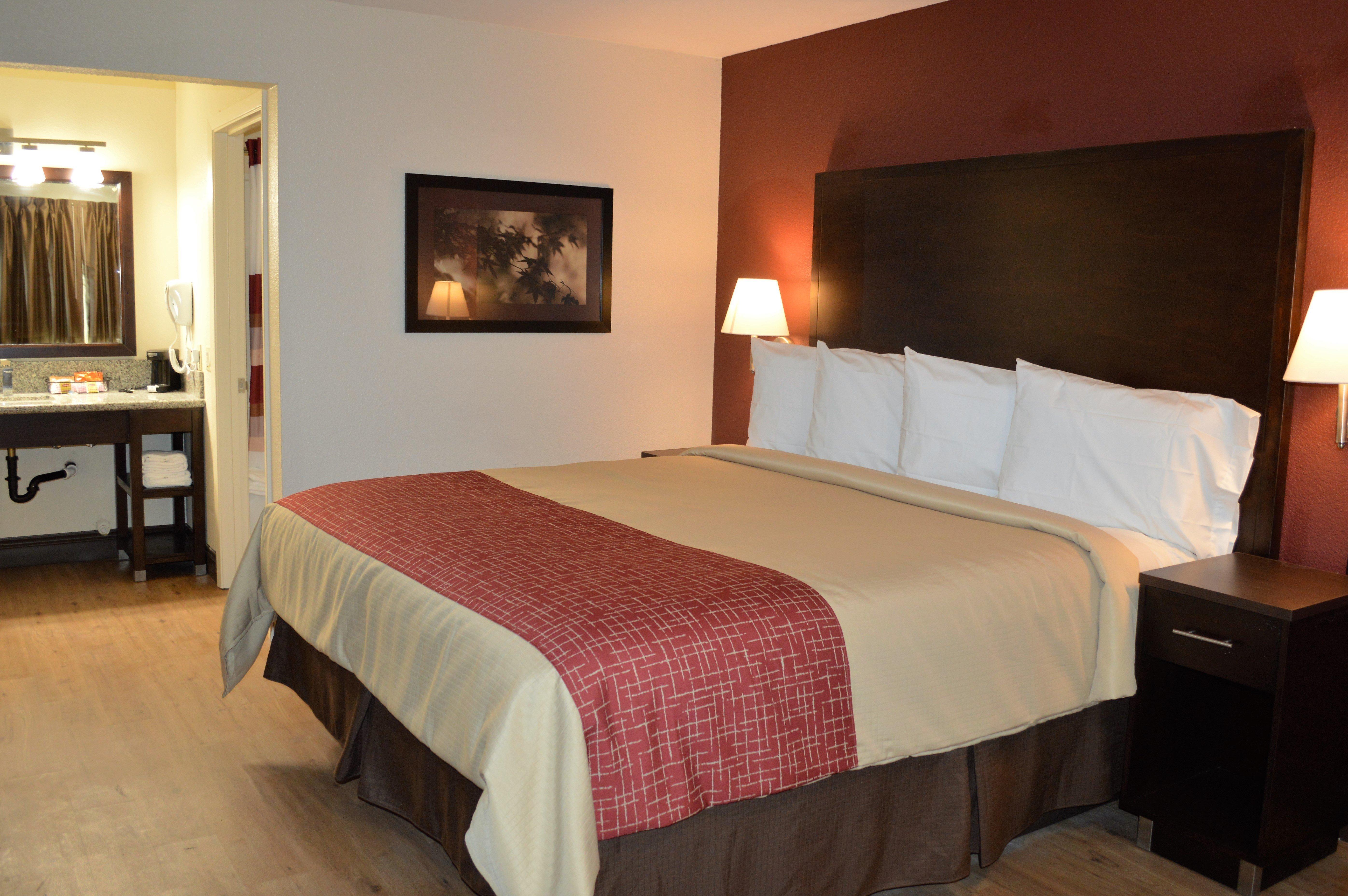Red Roof Inn&suites North Motel 2*